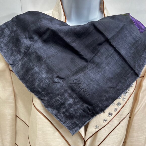 Authentic 100% Silk Gucci Mini Scarf/handkerchief 19"Gray Black Purple Flower(25 - Picture 6 of 12